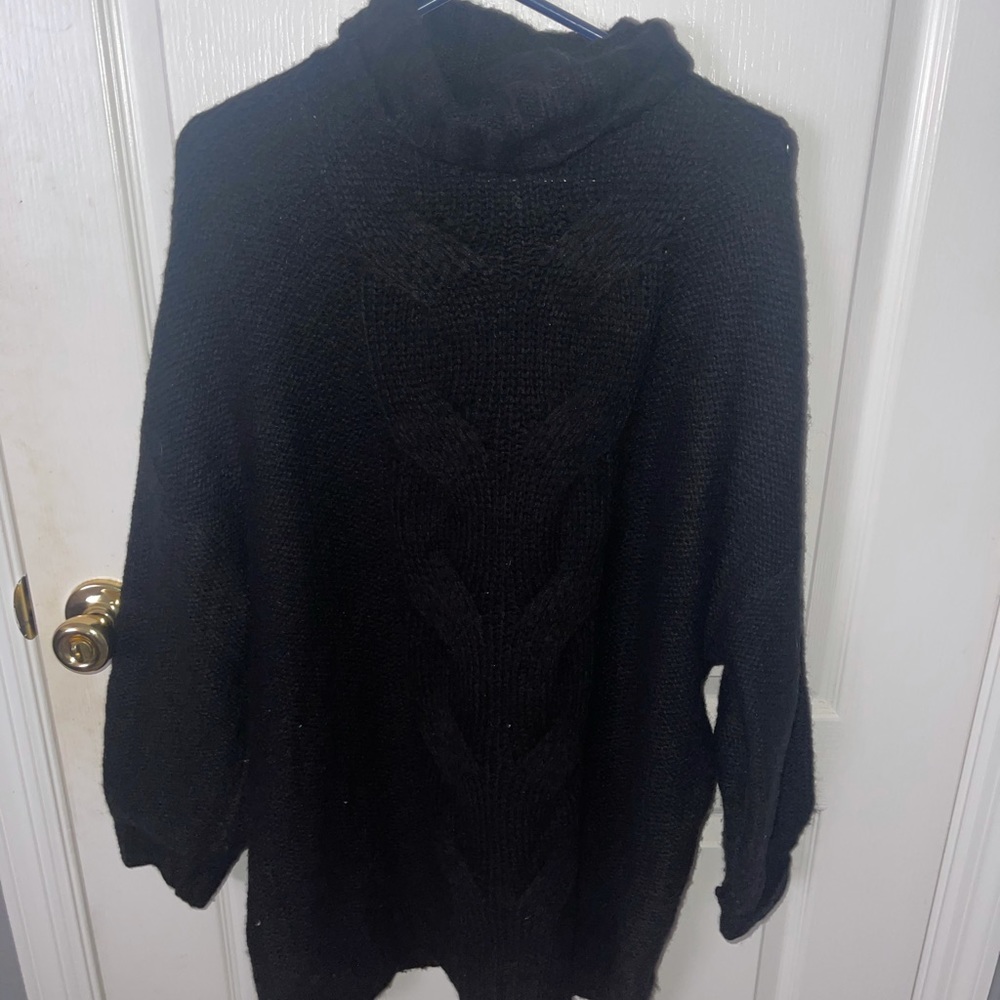 American eagle sweater
